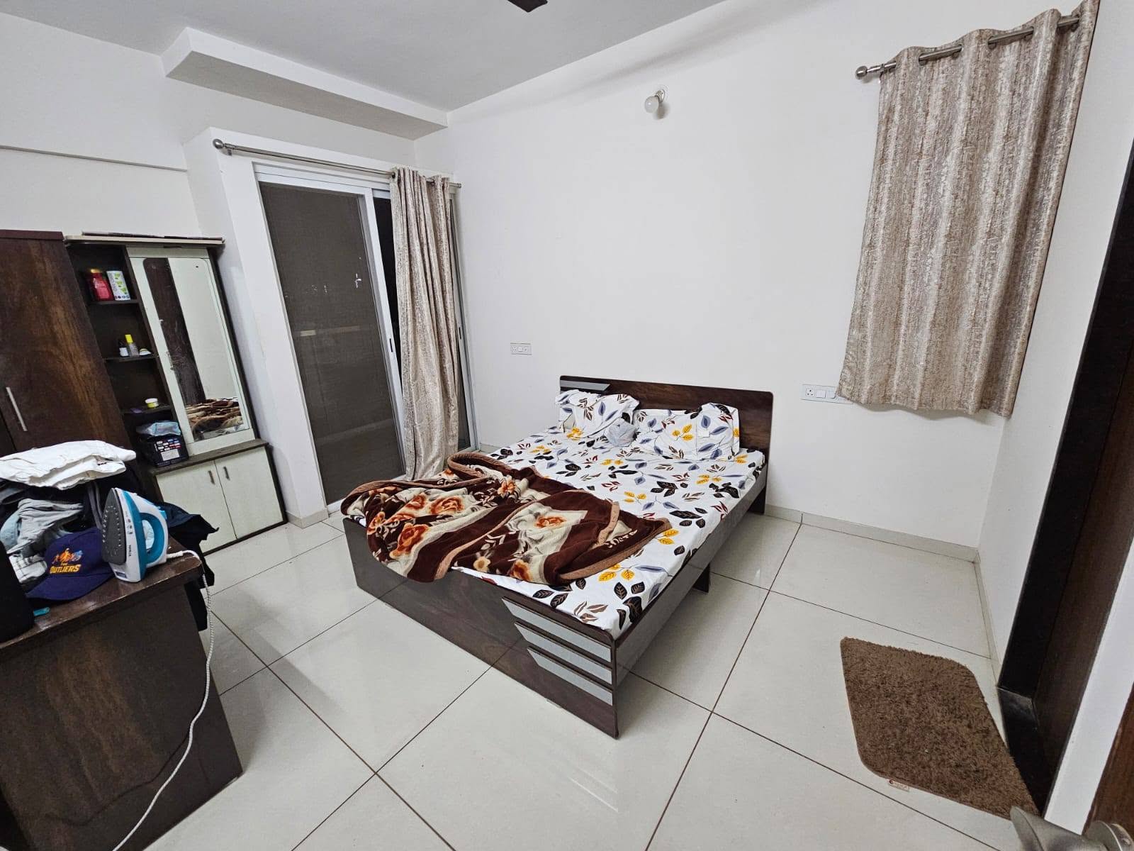2BHK Flat for Rent in Kharadi | River Facing